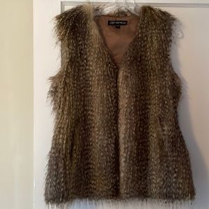 Via Spiga faux fur vest ✨